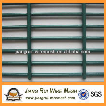 low carbon steel wire mesh pvc fence